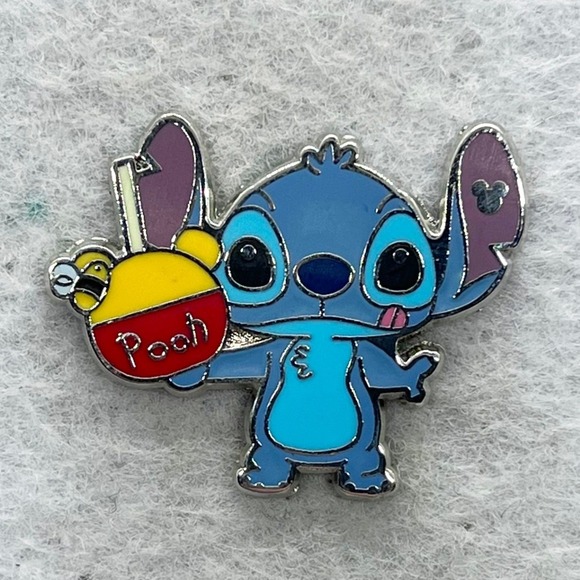 Disney Jewelry - 🔮 5/$25 Disney Stitch Winnie Apple Pin